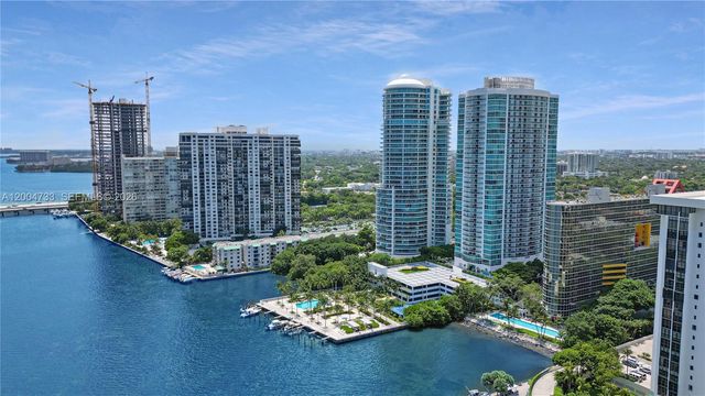 2101 Brickell Ave 1812, Miami, FL 33129