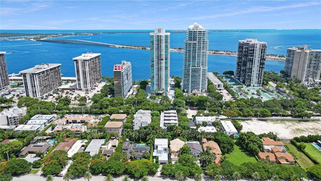 2101 Brickell Ave 1812, Miami, FL 33129