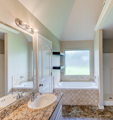 174 Bent Tree Loop, Haughton, LA 71037