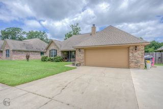 174 Bent Tree Loop, Haughton, LA 71037