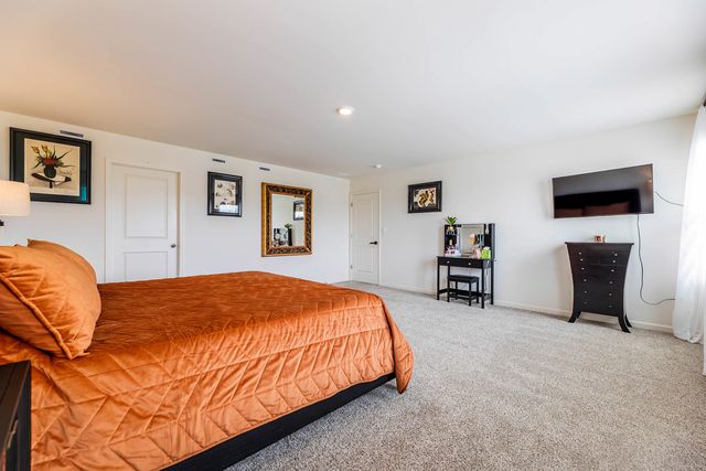 15000 W Oxford Lane, Manhattan, IL 60442