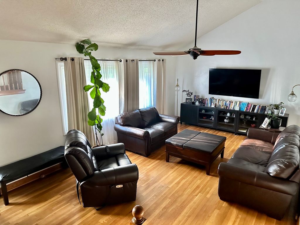 8729 N Oriole Avenue, Niles, IL 60714 — photo 5