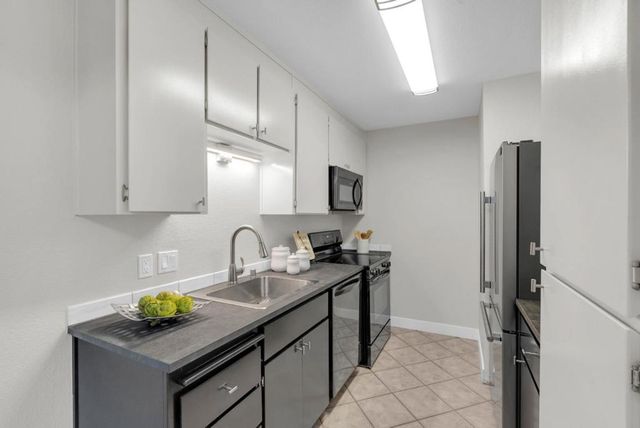 309 Tradewinds Drive 5, San Jose, CA 95123