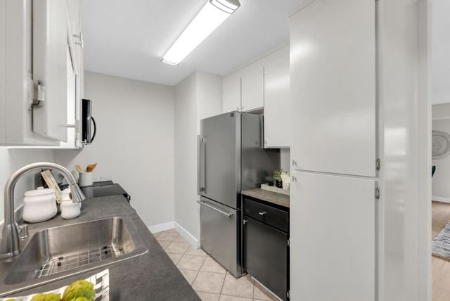 309 Tradewinds Drive 5, San Jose, CA 95123