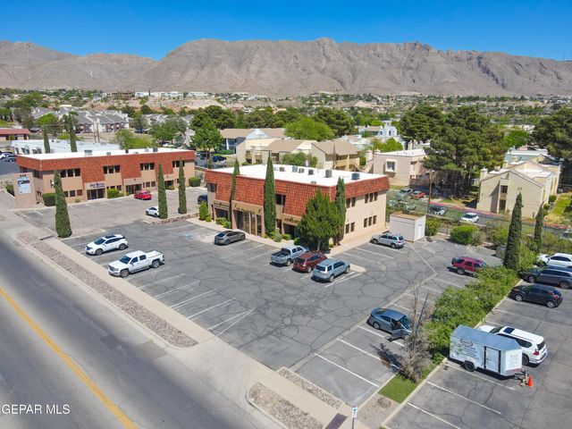 230 Thunderbird Drive P, El Paso, TX 79912