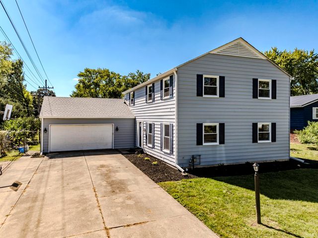 2905 W Woodbridge Drive, Muncie, IN 47304
