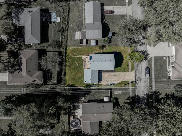 2905 W Woodbridge Drive, Muncie, IN 47304