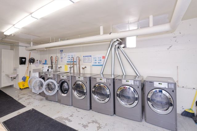 20 Ashland St 3L, Worcester, MA 01609