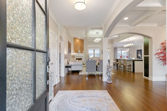 8007 June Apple Ln, Spring Hill, TN 37174