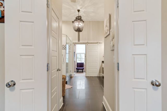 8007 June Apple Ln, Spring Hill, TN 37174