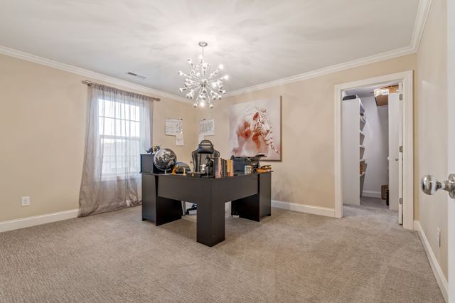 8007 June Apple Ln, Spring Hill, TN 37174