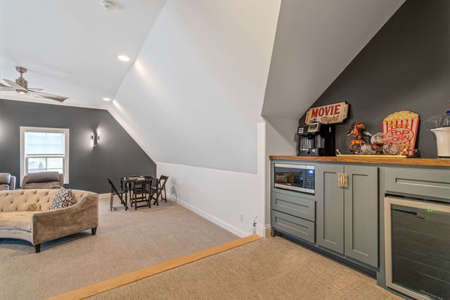 8007 June Apple Ln, Spring Hill, TN 37174