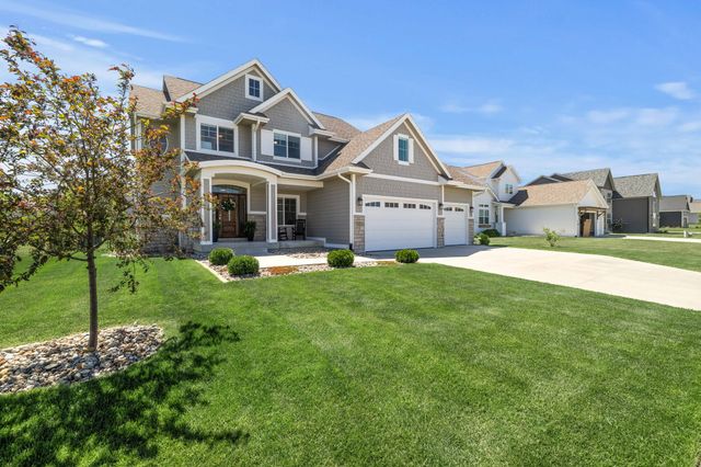 403 NW Reinhart Drive, Ankeny, IA 50023