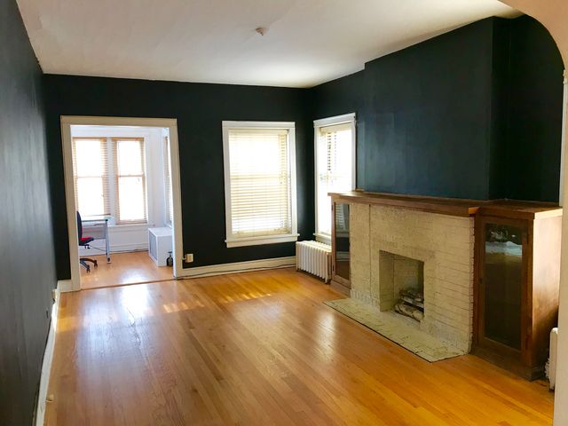 443 DesPlaines Avenue 1F, Forest Park, IL 60130