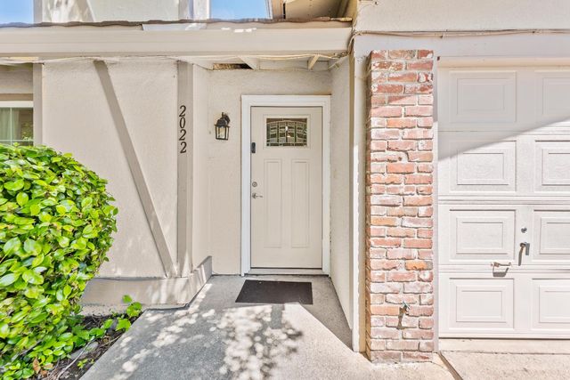 2022 Zinfandel Dr, Rancho Cordova, CA 95670