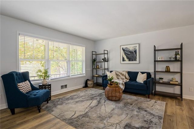 1056 Azalea Circle, Marietta, GA 30062