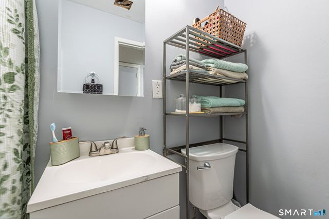 11 Cedar Court I, East Haven, CT 06512