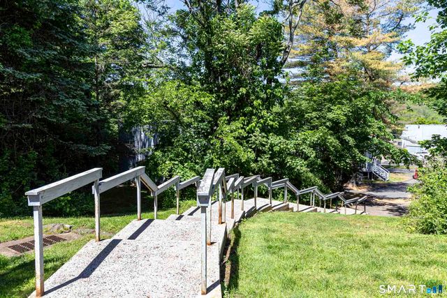 11 Cedar Court I, East Haven, CT 06512
