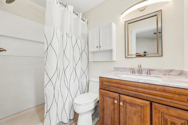 725 University Forest Circle, Conway, SC 29526