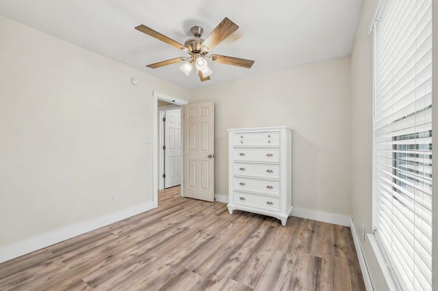 725 University Forest Circle, Conway, SC 29526