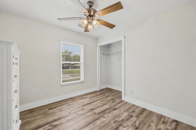725 University Forest Circle, Conway, SC 29526