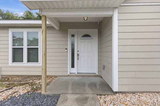 725 University Forest Circle, Conway, SC 29526