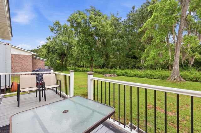 725 University Forest Circle, Conway, SC 29526