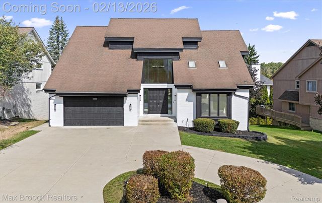 4117 Marlwood Drive, West Bloomfield Charter Township, MI 48323