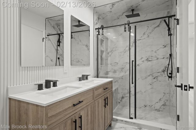 4117 Marlwood Drive, West Bloomfield Charter Township, MI 48323