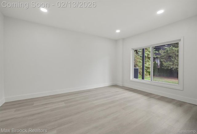 4117 Marlwood Drive, West Bloomfield Charter Township, MI 48323