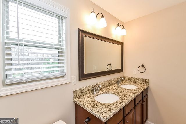 913 West Avenue, Dallas, GA 30157