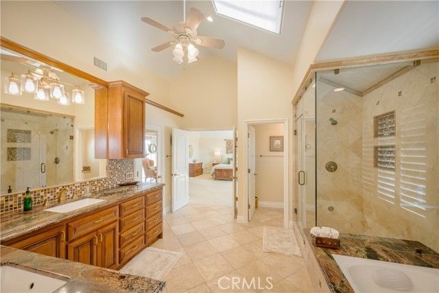 44 New Haven, Laguna Niguel, CA 92677