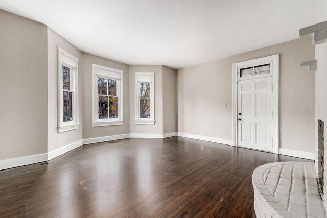 136 E Whittier Street, Columbus, OH 43206