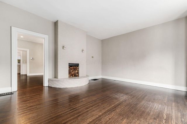 136 E Whittier Street, Columbus, OH 43206