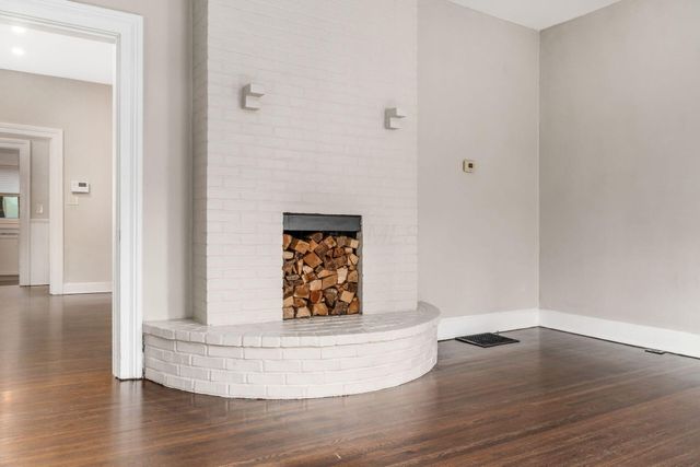 136 E Whittier Street, Columbus, OH 43206