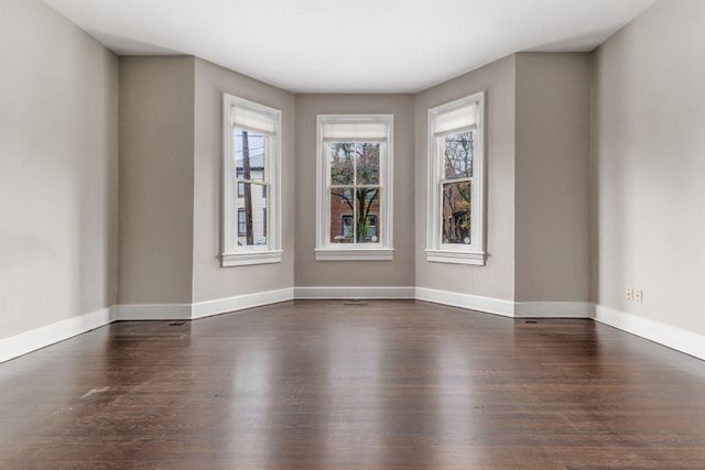 136 E Whittier Street, Columbus, OH 43206