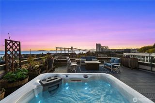 524 6th Avenue W #407, Seattle, WA 98119