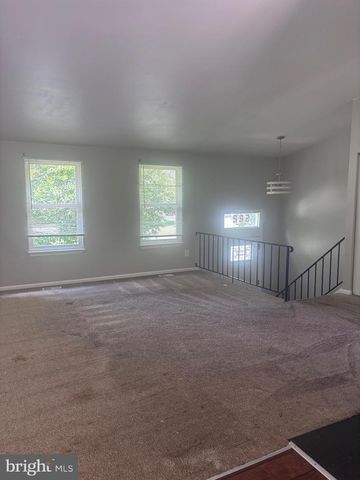 522 BRIGHTON PL, Essex, MD 21221