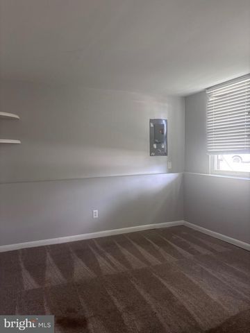 522 BRIGHTON PL, Essex, MD 21221