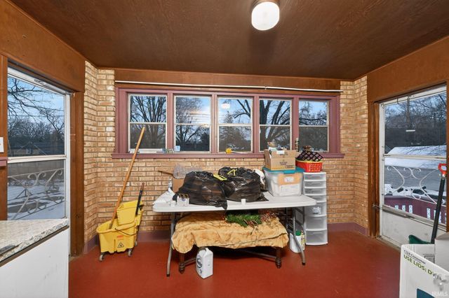 1626 Johnson Street, South Bend, IN 46628