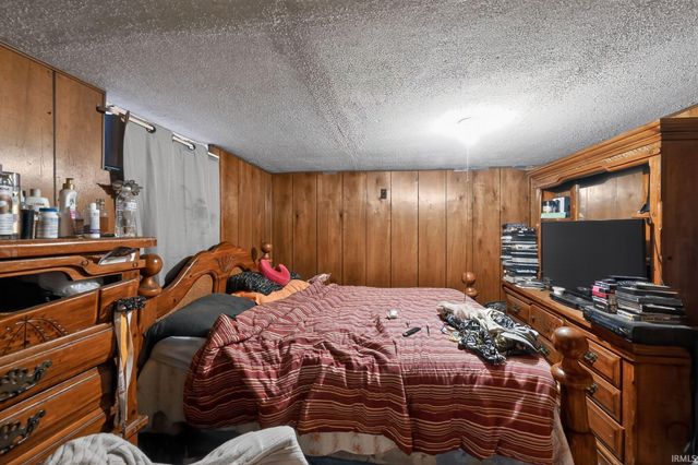 1626 Johnson Street, South Bend, IN 46628