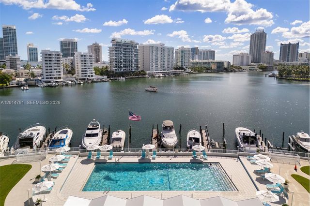 900 Bay Dr 1005, Miami Beach, FL 33141