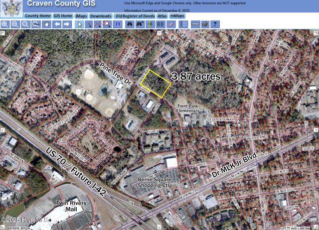 1100 Pinetree Drive, New Bern, NC 28562