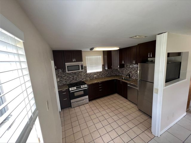 2700 N RIO GRANDE AVENUE, Orlando, FL 32804