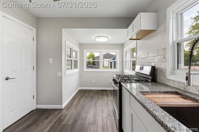 1056 E Vienna Road, Clio, MI 48420