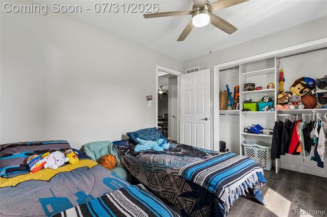 1056 E Vienna Road, Clio, MI 48420
