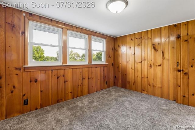 1056 E Vienna Road, Clio, MI 48420