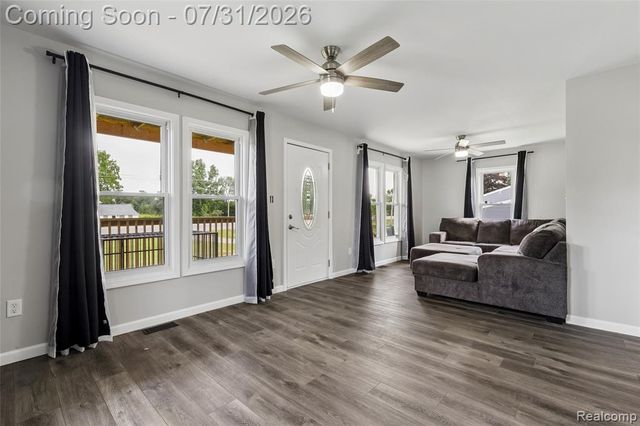 1056 E Vienna Road, Clio, MI 48420