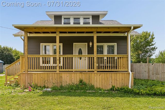 1056 E Vienna Road, Clio, MI 48420