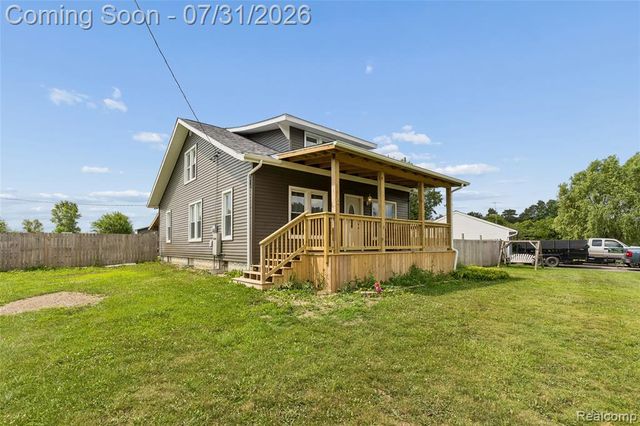 1056 E Vienna Road, Clio, MI 48420